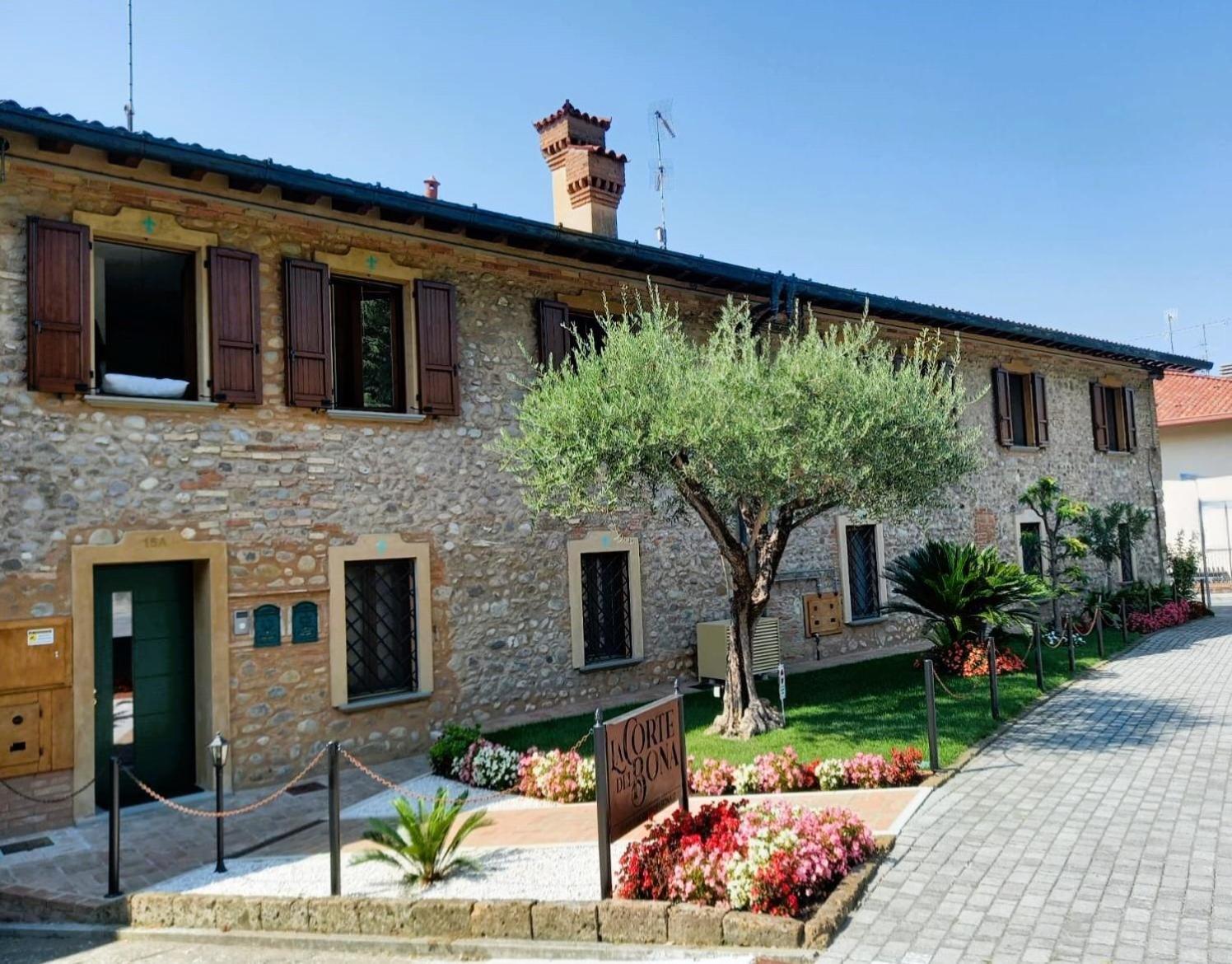 La Corte Del Bona - Vicino Alle Cantine E A Circa 15 Minuti Dal Lago Di Iseo - Lejlighed Erbusco Eksteriør billede